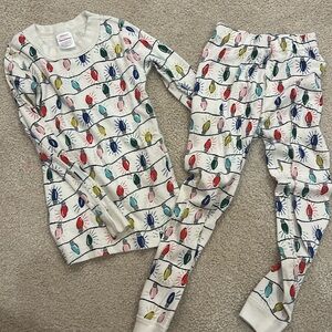 hanna andersson size 5 christmas lights pjs